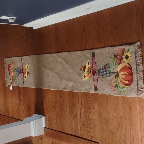 Fall table runner Embroidered Scarecrows & Pumpkins Burlap Front Lined 72"X 13" - Picture 2 of 6